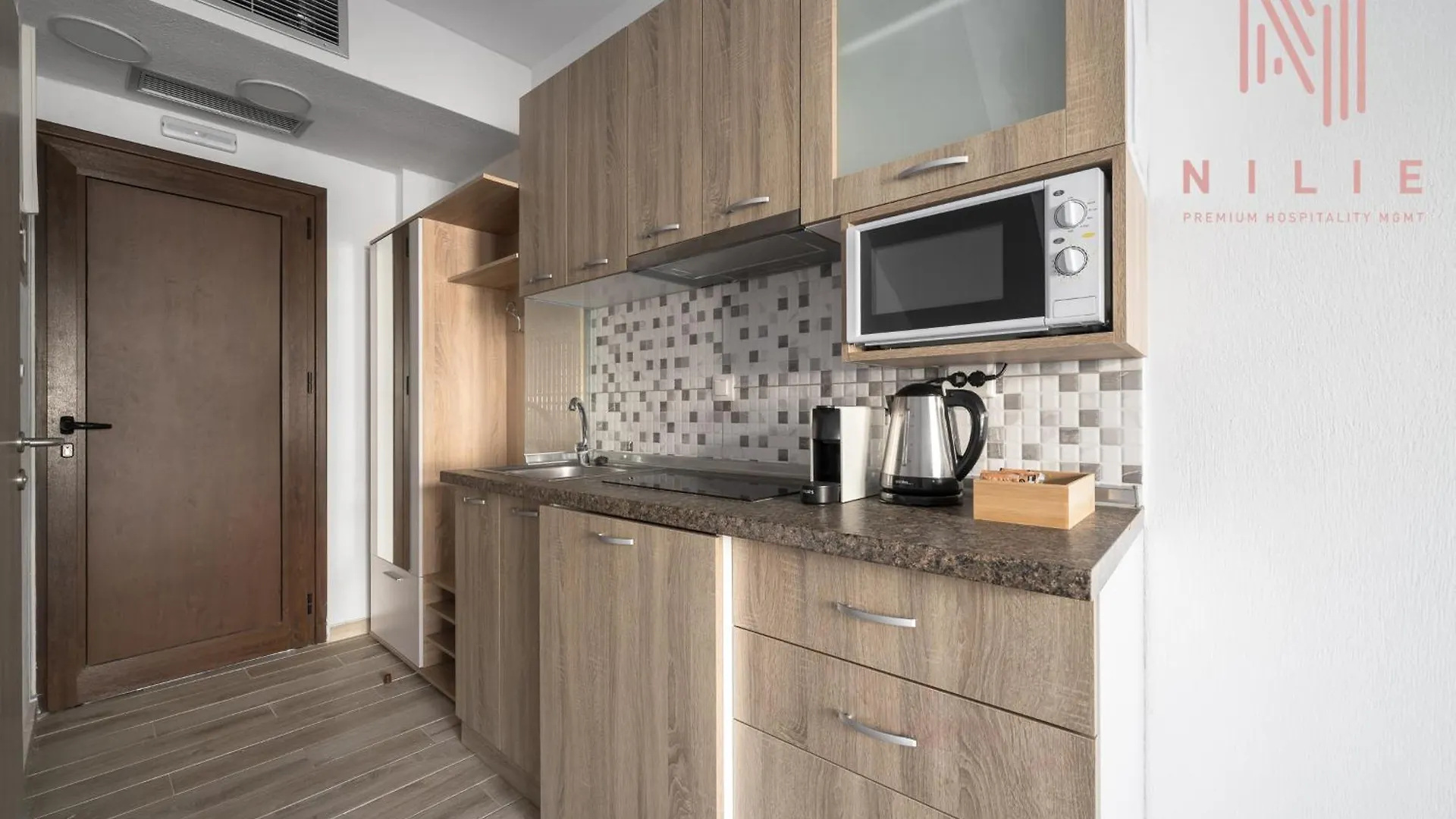 Azur Residences, Nilie Hospitality Mgmt Nikiti